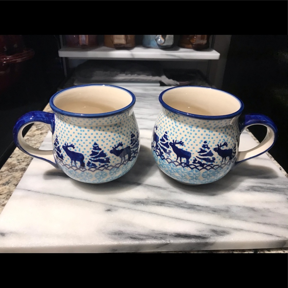 Two Polish Pottery mugs in perfect condition